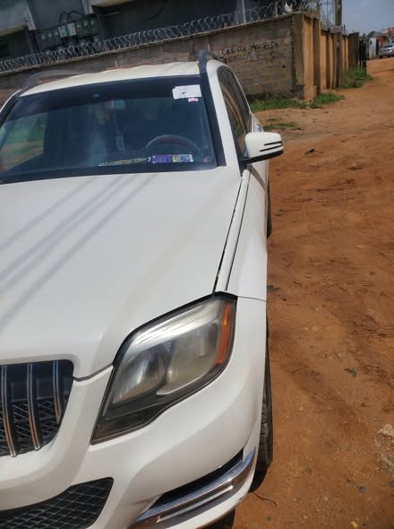 A picture of 2018 GLK350 Mercedes Benz