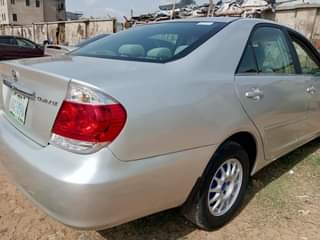 A picture of Toyota Camry 05 model Everything perfect 08063558269