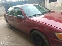 A picture of Toyota Camry AKA drop light