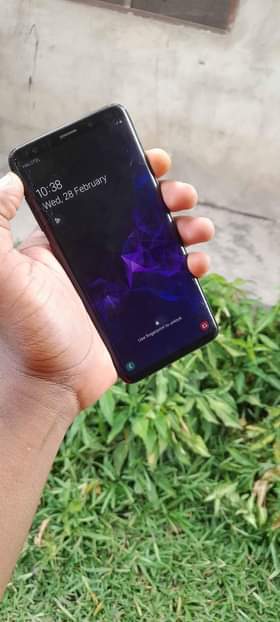 A picture of SAMSUNG S9 PLUS