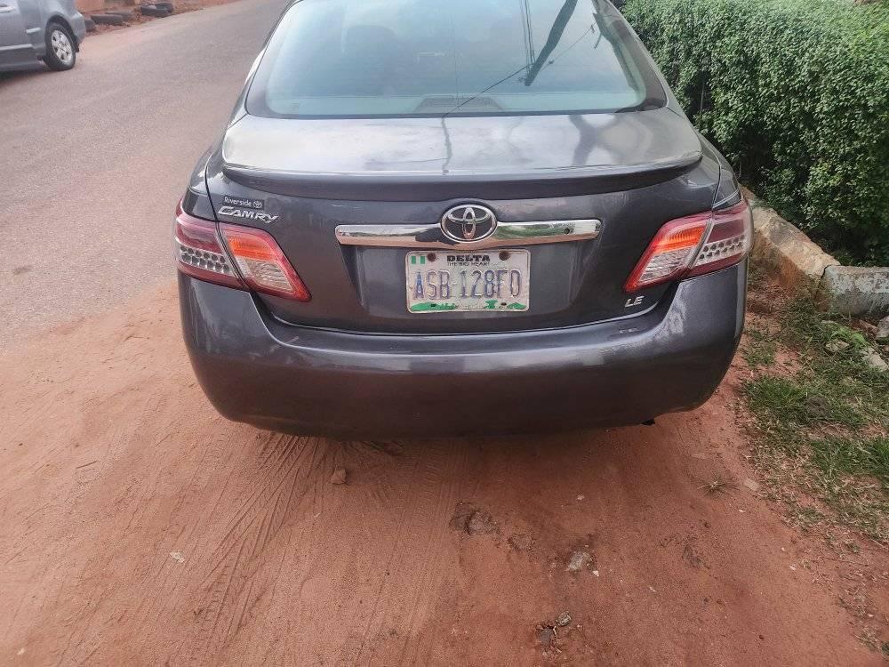 A picture of 2008 Toyota Camry le