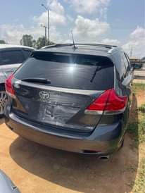 A picture of Toyota Venza 2010