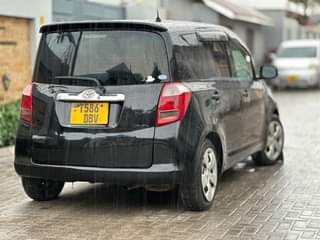 A picture of Toyota Ractis price 7 8M