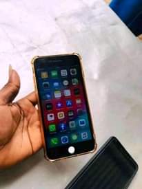 A picture of Iphone 6 plus gb 64