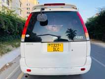 A picture of TOYOTA NOAH