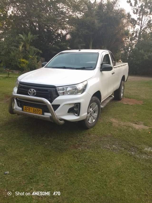 used toyota hilux