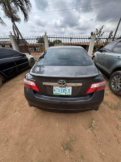 A picture of Toyota Camry 2008 Fullest option V6 engine First body just