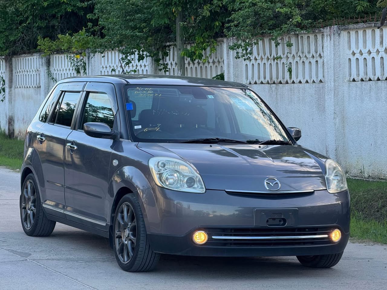 A picture of BEI PRICE Mil 16 800 000 0624076876 Mazda Verisa Year