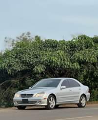 A picture of 2006 Mercedes Benz C280