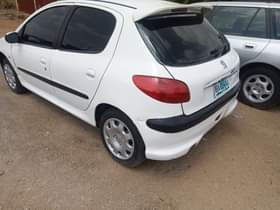 A picture of Peugeot 206 manual Transmission 4 sale Clean body and interior