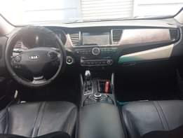 A picture of SMARTAUTOS 2016 MODEL KIA QUORIS V6Engine very silent Gear super