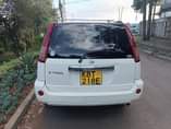A picture of Nissan X Trail 2005 auto leather interior
