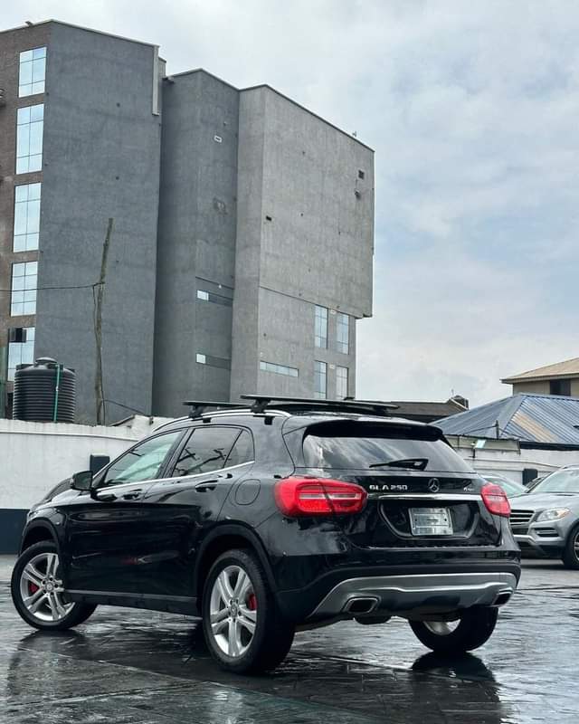 A picture of NOW AVAILABLE MERCEDES BENZ GLA250 2016 model Foreign used Going