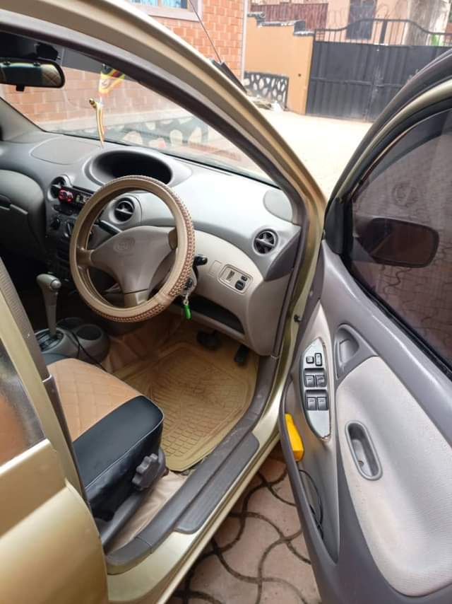 A picture of Toyota Platz