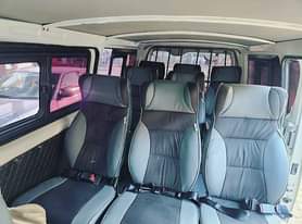 A picture of Toyota hiace for sell