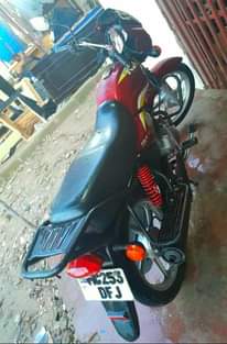 A picture of TVS HLX150 DFJ 0689484156