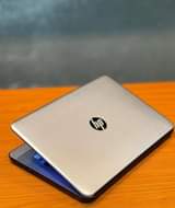 A picture of Hp 348 g1