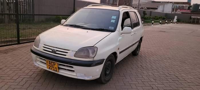 used toyota raum