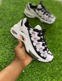 A picture of Size 39