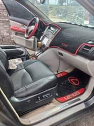 A picture of TOTAL DISTRESS SALES DEALERS AWOOF SHARP 2005 LEXUS RX330 EVERYTHING