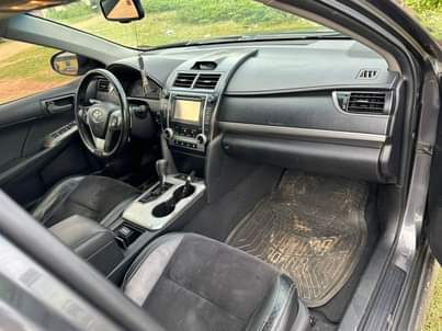 A picture of This is a Belgium standard Camry 2014 tom start 2014