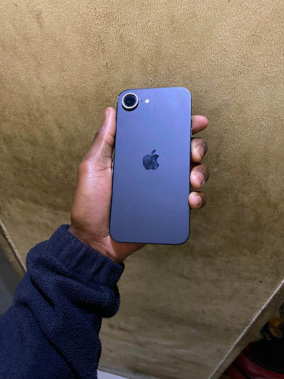 A picture of iPhone 16e