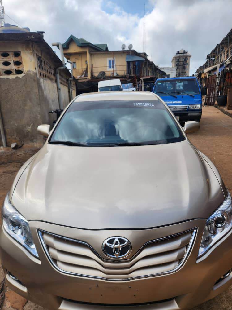 A picture of Car