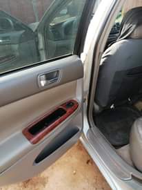 A picture of Toyota camry 2004 xle