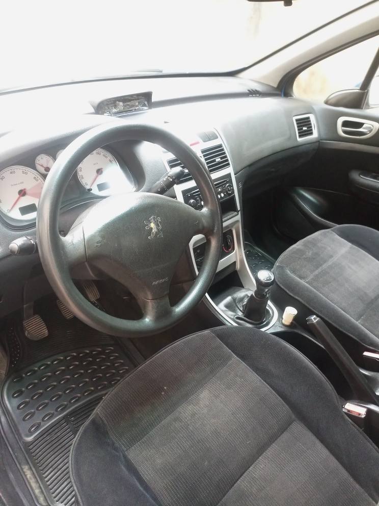 A picture of Peugeot 307