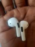 A picture of Ipods Pro 5