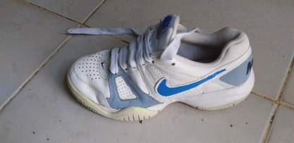 A picture of Shoes