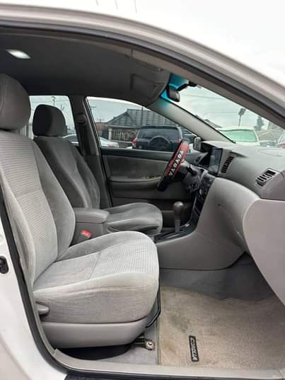 A picture of Toyota Corolla 2005 model