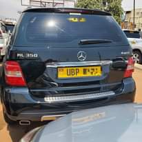 A picture of ML350 2008 70M