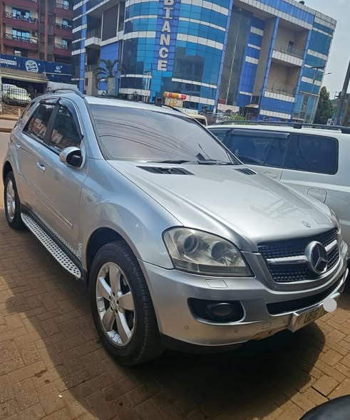 A picture of MARCEDES BENZ 4MATIC 2006 PETROL