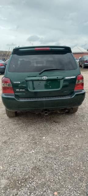 A picture of DISTRESS A Neatly Used Toyota Highlander 2003 Model With Duty