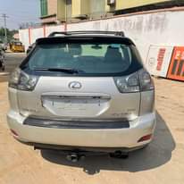 A picture of Lexus RX 330 2005 register