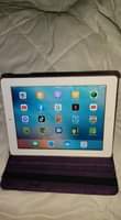 A picture of Ipads 3 air for sale 12.9 gb