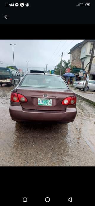 A picture of Toyota Corolla 05