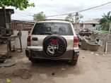 A picture of 2004 ravf4 painted on first body engine and gear AC