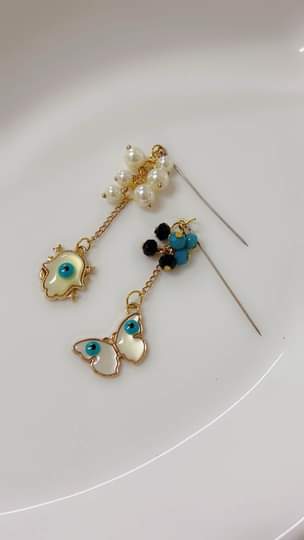 A picture of Stylish Hijab pins