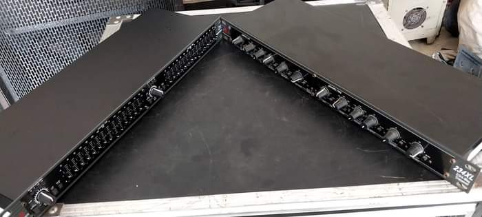 A picture of Equarizer crossover og