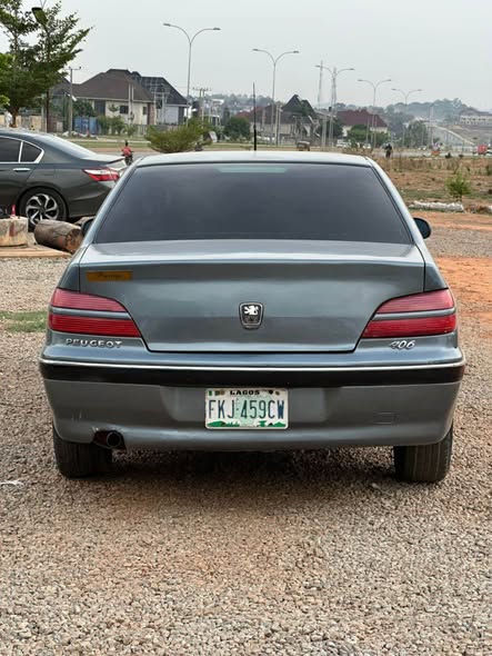 A picture of Extremely Clean Used 406 with E10 engine Buy and drive