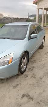 A picture of Honda accord 2004