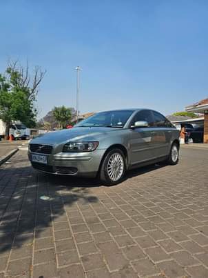 volvo s40