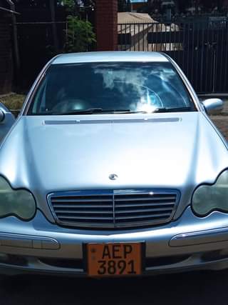 classifieds/cars mercedes