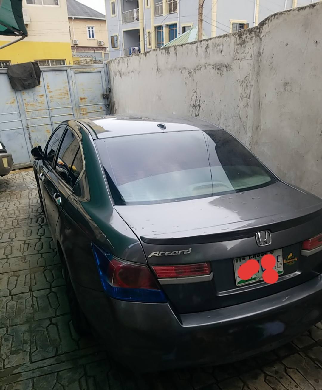 A picture of Keyless Thumb Start Honda Accord 09 010