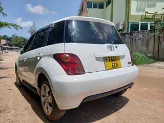 A picture of OFFER TOYOTA IST