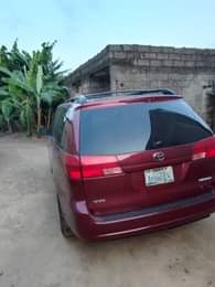 A picture of Hurry up now Morning deal Toyota sienna 2006 model With