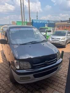 A picture of Toyota noah 4wd on sale 14m location bunamwaya