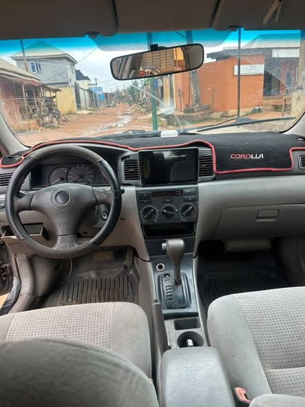 A picture of 2006 Toyota corrolla